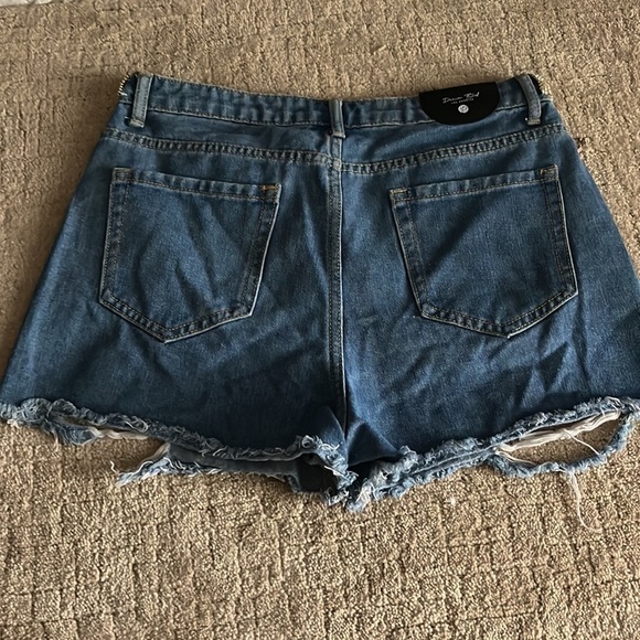 Denim Boulevard frayed cut off shorts with rhinestones at the top front - Picture 6 of 8